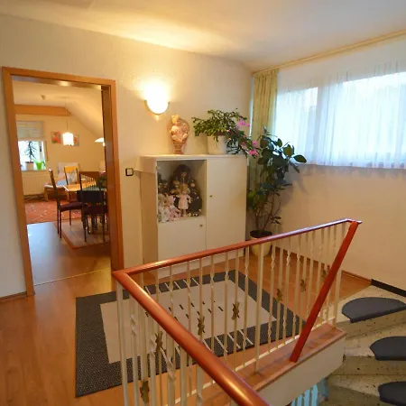 On The Moselle In Dhron Apartament