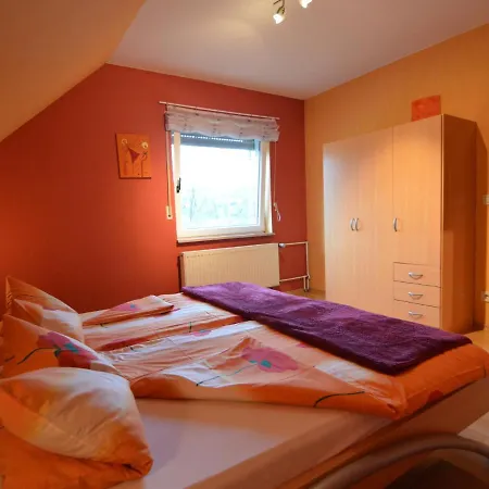 On The Moselle In Dhron 公寓