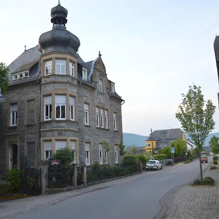 On The Moselle In Dhron 公寓